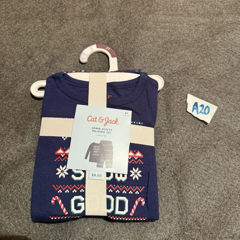 Cat & Jack Kids Pajama Set 2T Blue Long Sleeve PJ Holiday Christmas Sleepwear